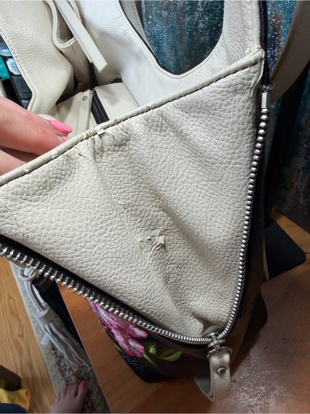 Sharif Satchels - Picture 8 of 15